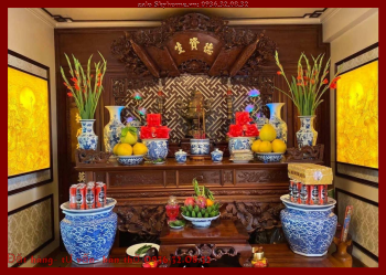 Bàn thờ gia tiên đục chữ Thọ